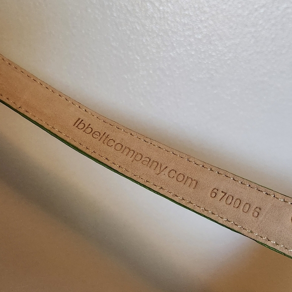 Elegant Green Snake Skin Women's Belt - Picture 3 of 6